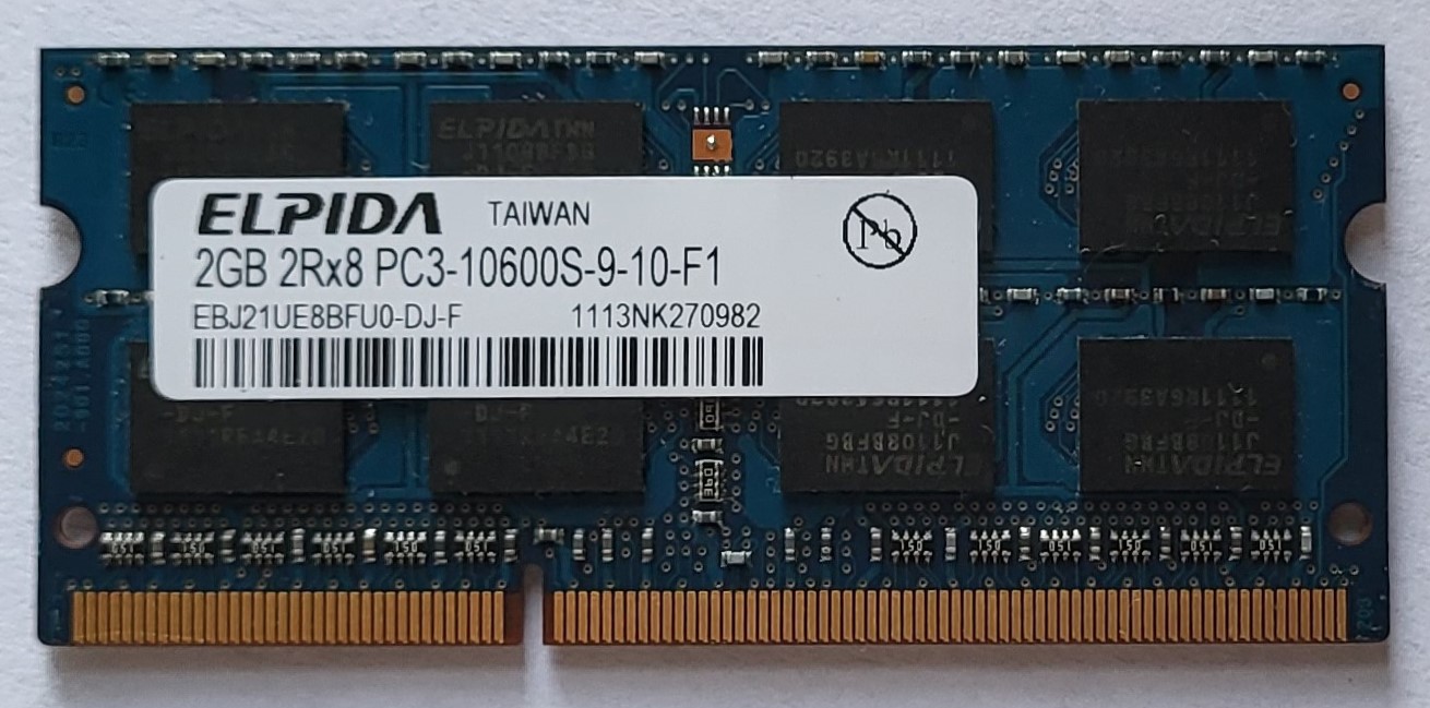 The front of the blue, rectangular, and flat 2GB memory module. Elipda, Taiwan. 2GB 2Rx8 PC3-10600S-9-10-F1.